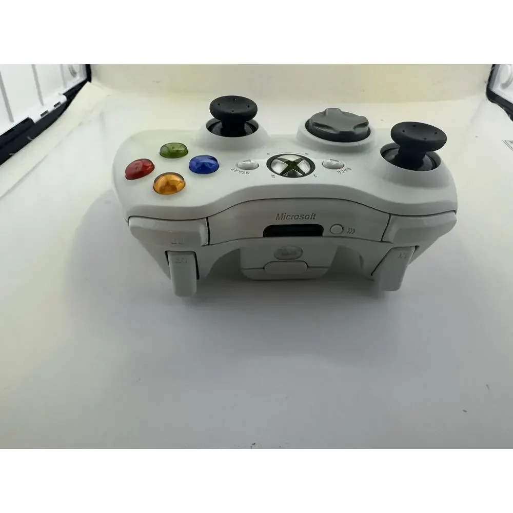Official Microsoft Xbox 360 White Wireless Controller Authentic OEM New Thumb St